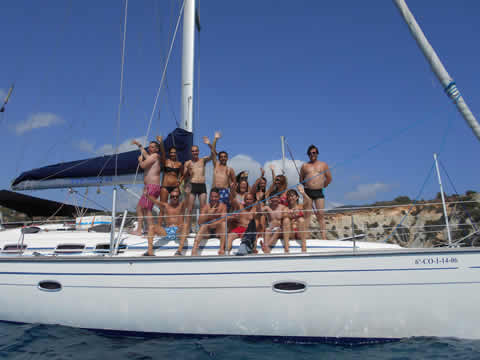 Vacaciones singles en velero en Ibiza - veleros Vacaciones singles en Ibiza en velero